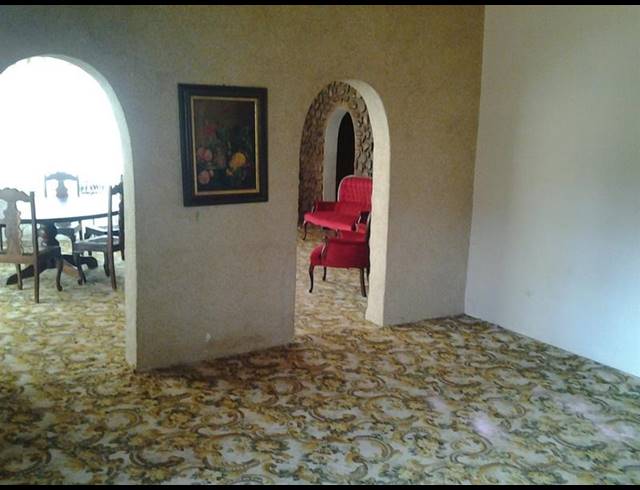 FARM FOR SALE IN ROOSSENEKAL AH